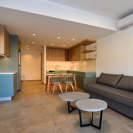 Rosemary Apartments Palaiochora Luaran gambar