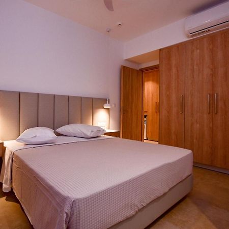 Rosemary Apartments Palaiochora Luaran gambar